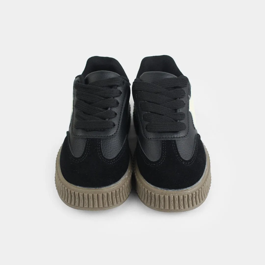 Delighted Little People Kids Sneaker