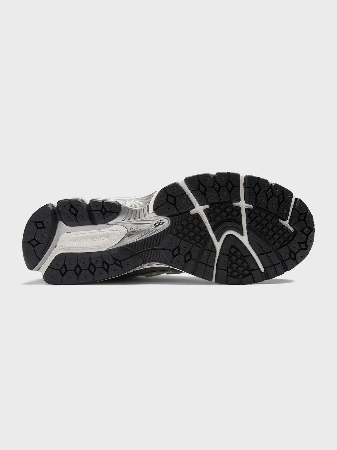 New Balance 1906 Sneakers | Silver Metallic/Black
