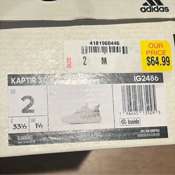 New in box authentic Adidas kids boys signature sneakers sz 2