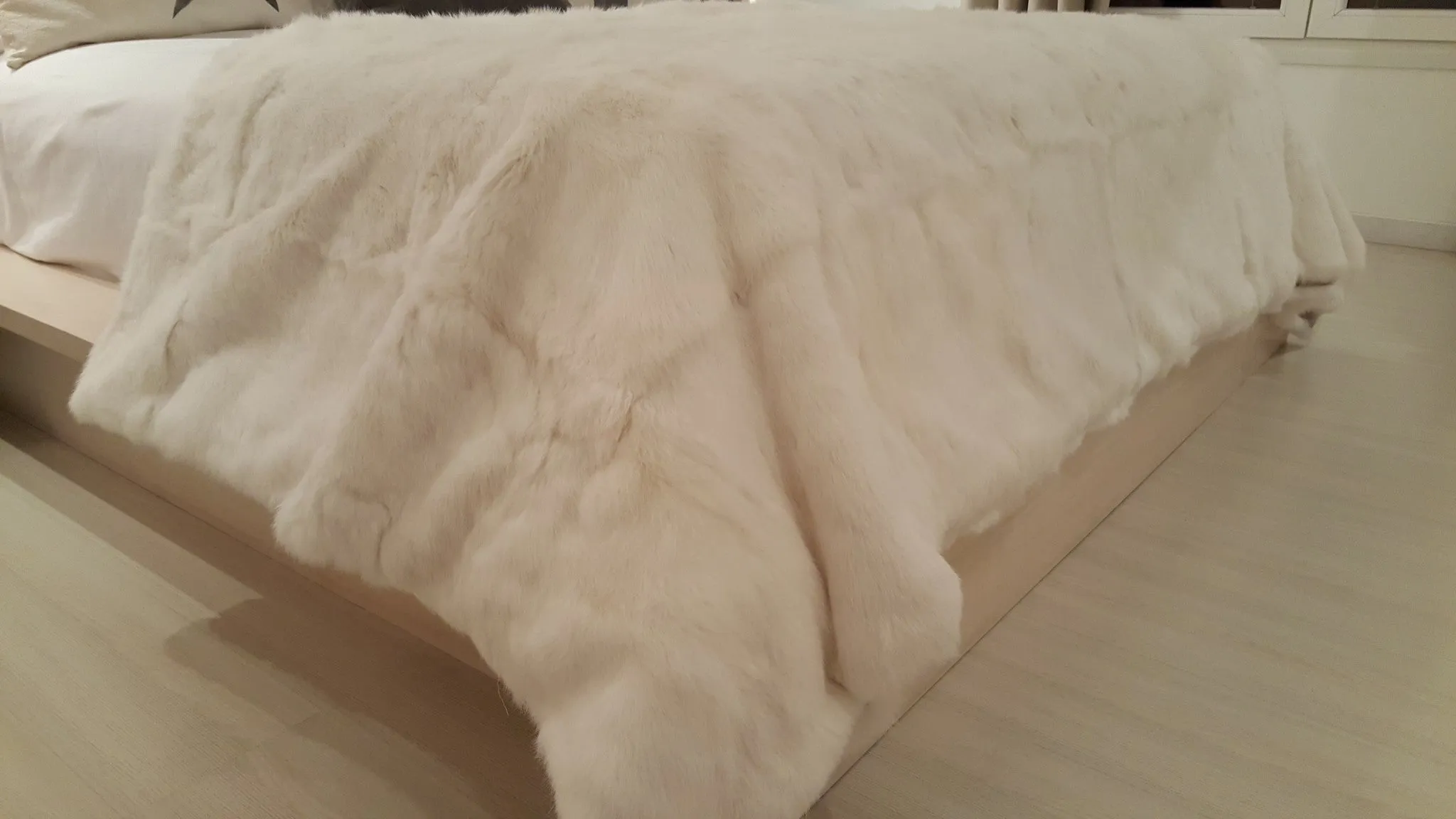 Rabbit Fur Blanket - Natural Ivory