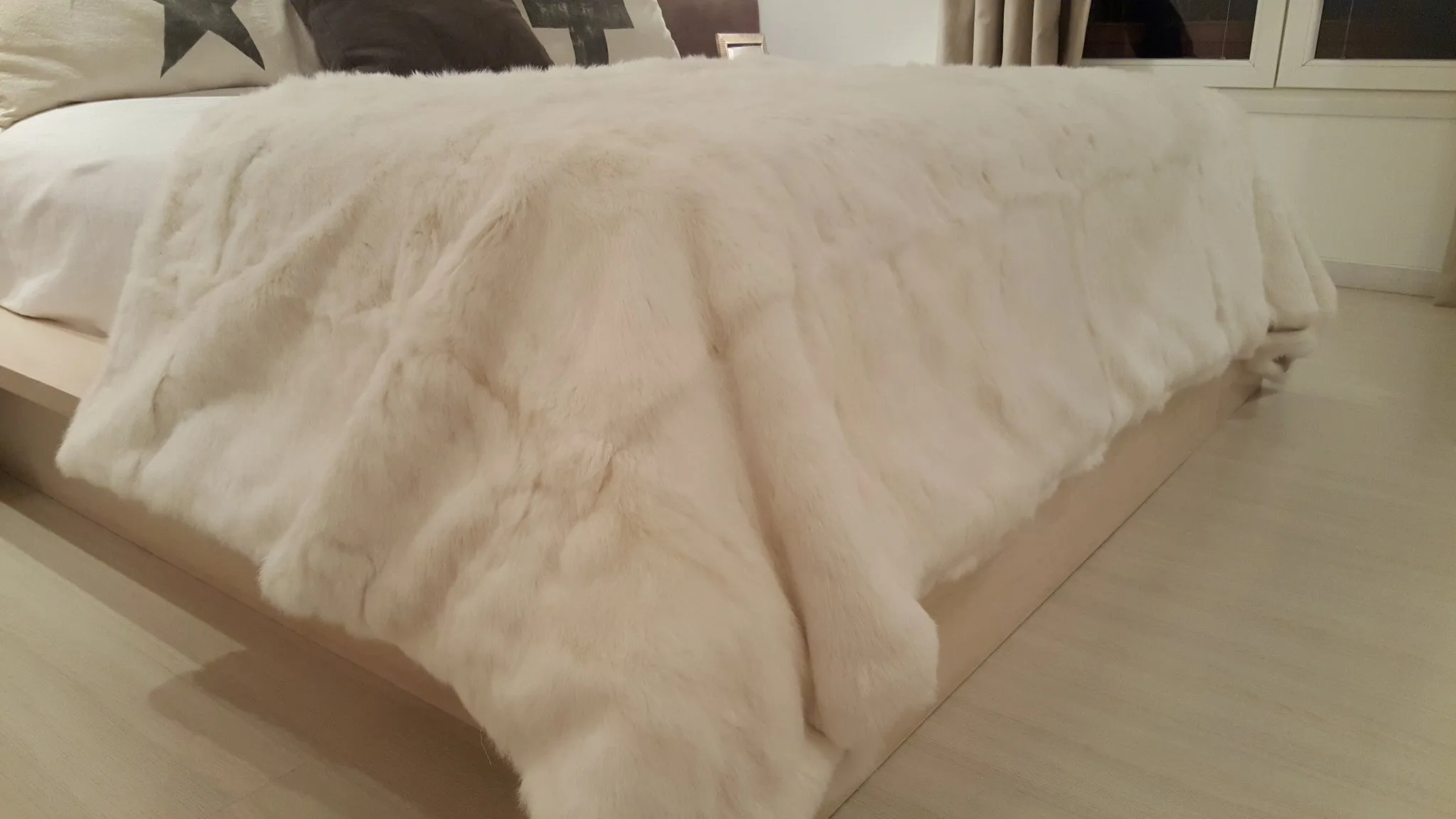 Rabbit Fur Blanket - Natural Ivory