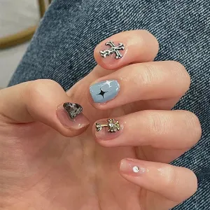 Round Sweet Cool Crocodile Ice Grey Heart